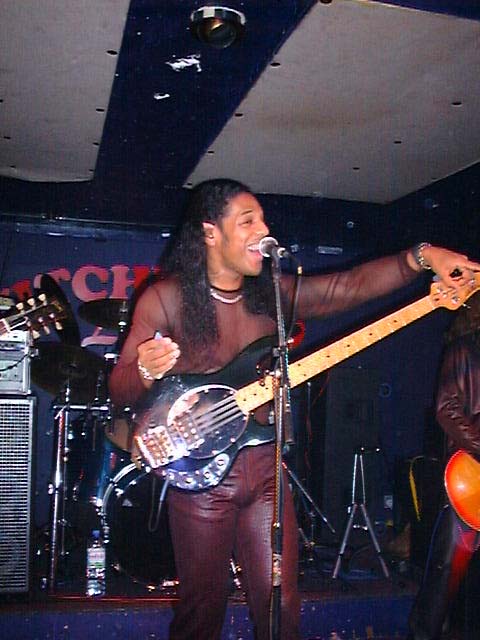 Limehouse Lizzy (Wayne Ellis)